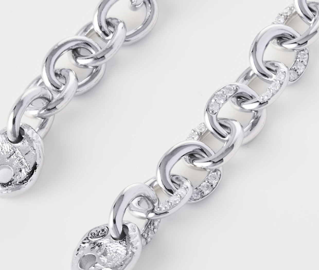 MICHIEL Link Pavé Bracelet - Image 5